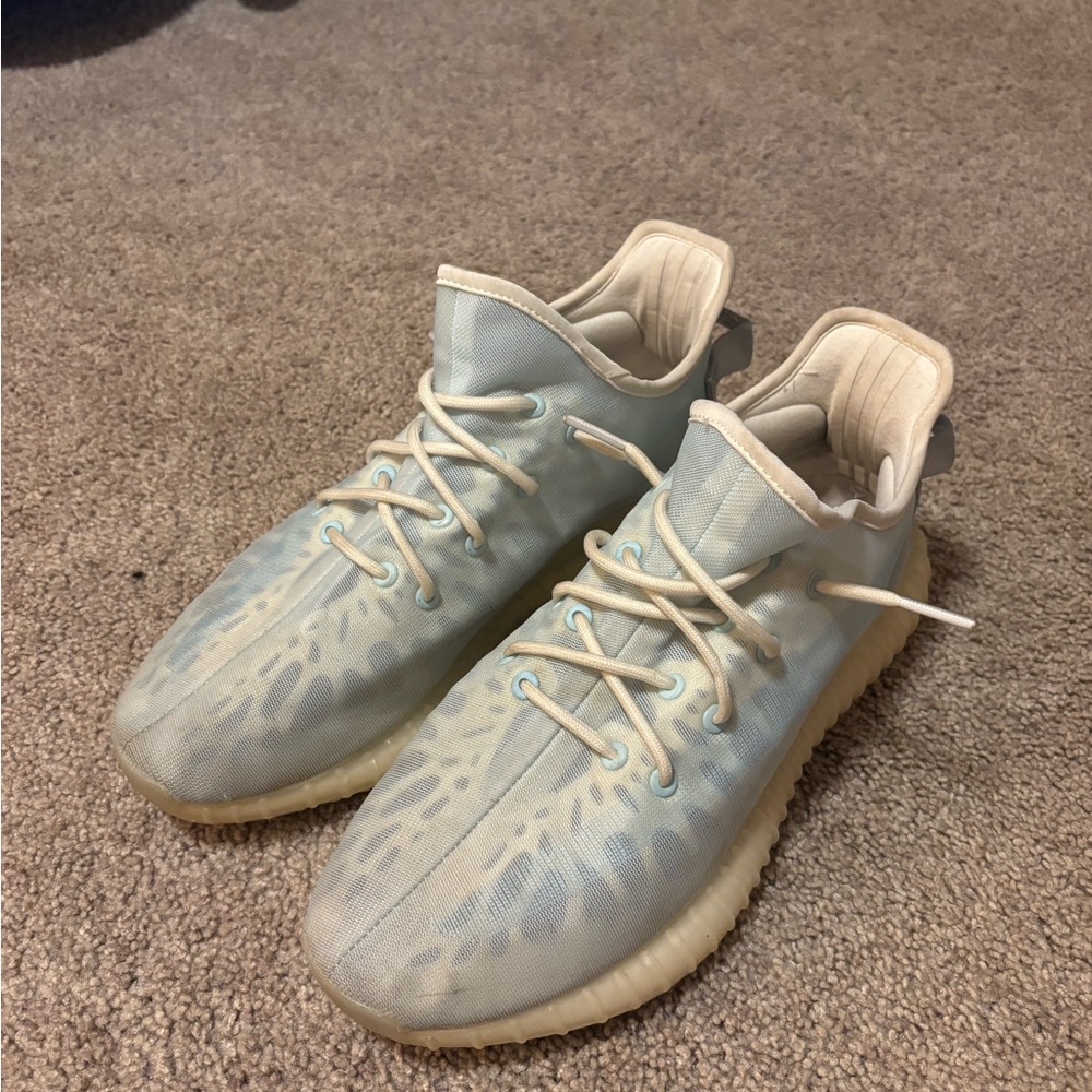 COPY - Yeezy 350 Mono Ice